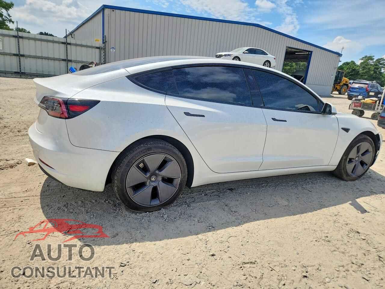 TESLA MODEL 3 2023 - 5YJ3E1EA5PF489884