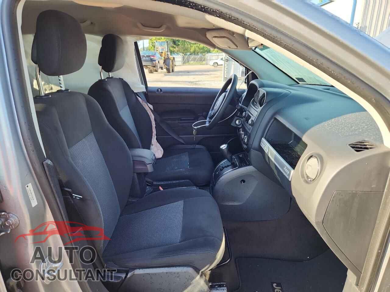 JEEP COMPASS 2015 - 1C4NJCBB7FD334188