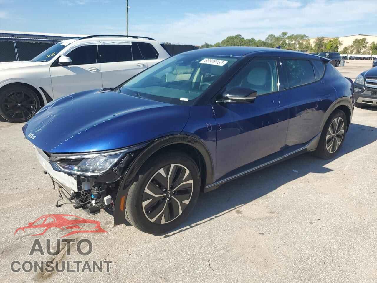 KIA EV6 LIGHT 2022 - KNDC3DLC8N5089022