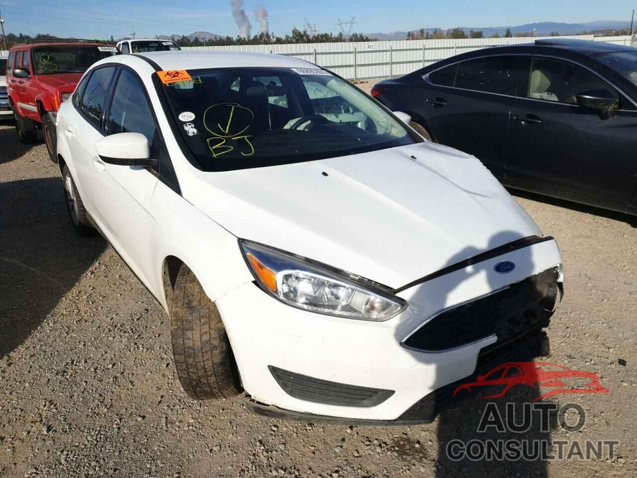 FORD FOCUS 2018 - 1FADP3FE2JL271343