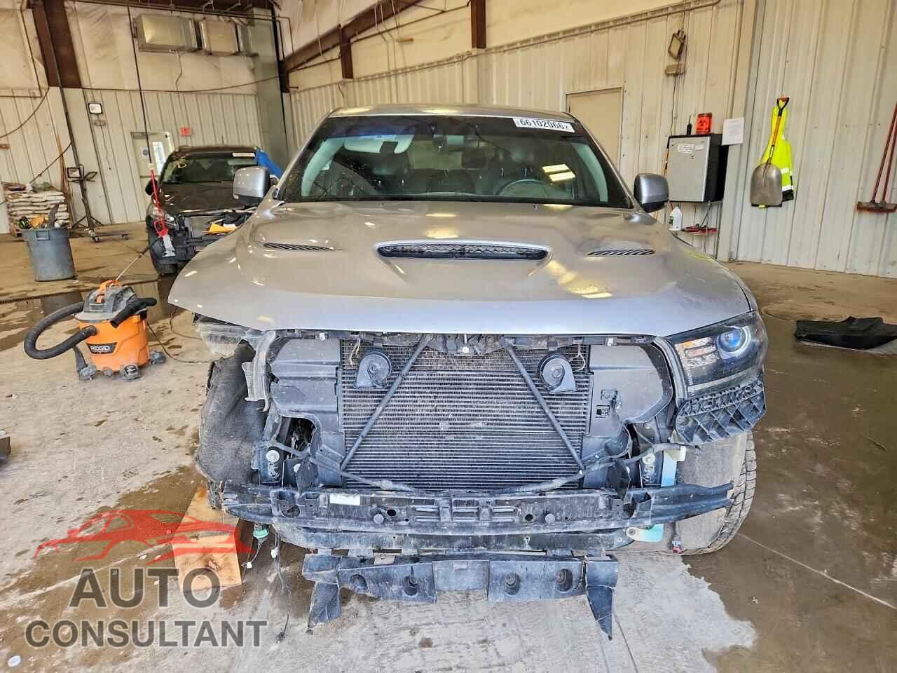 DODGE DURANGO 2018 - 1C4RDJDG5JC282368