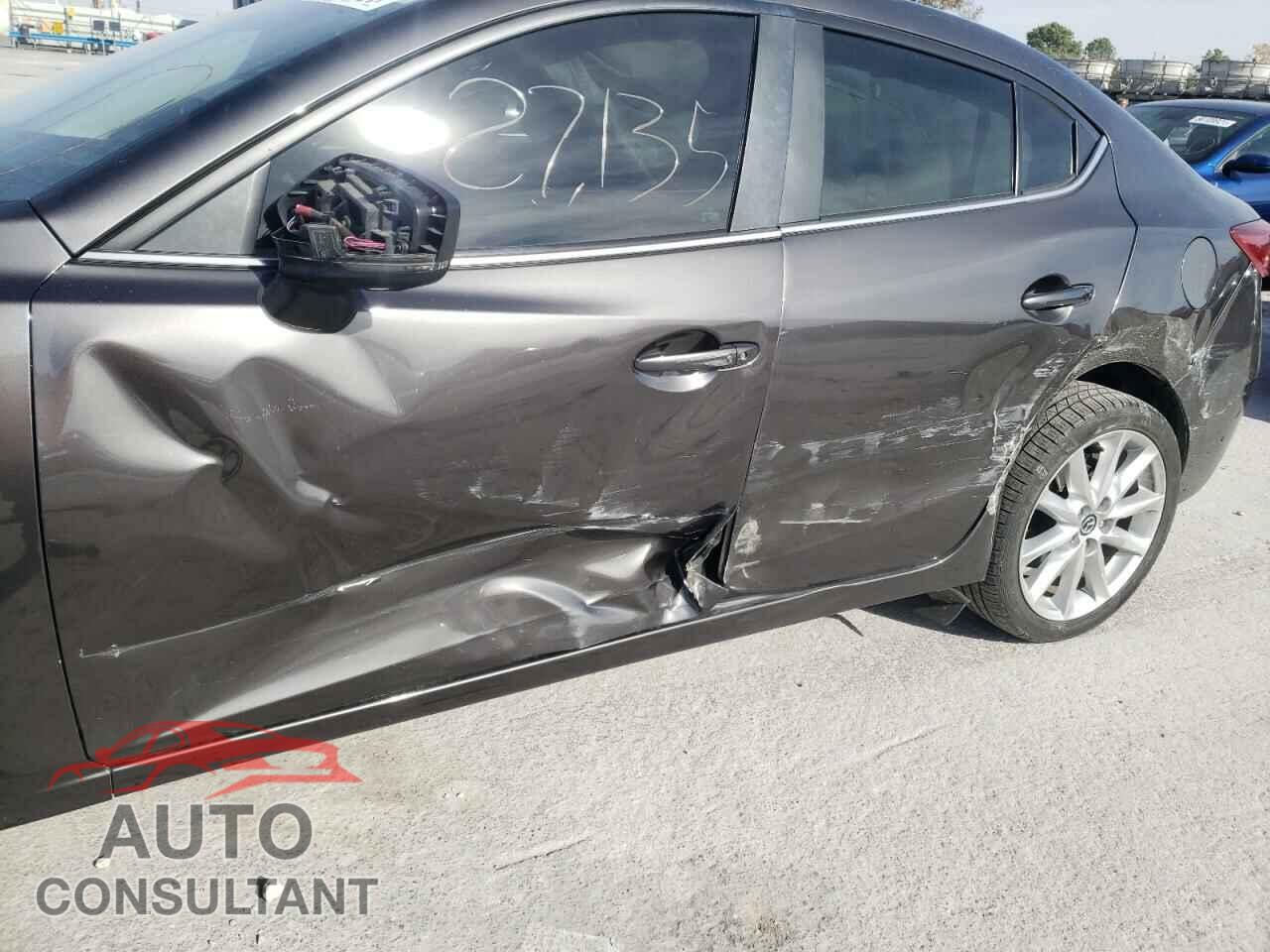 MAZDA 3 2017 - 3MZBN1W37HM129683