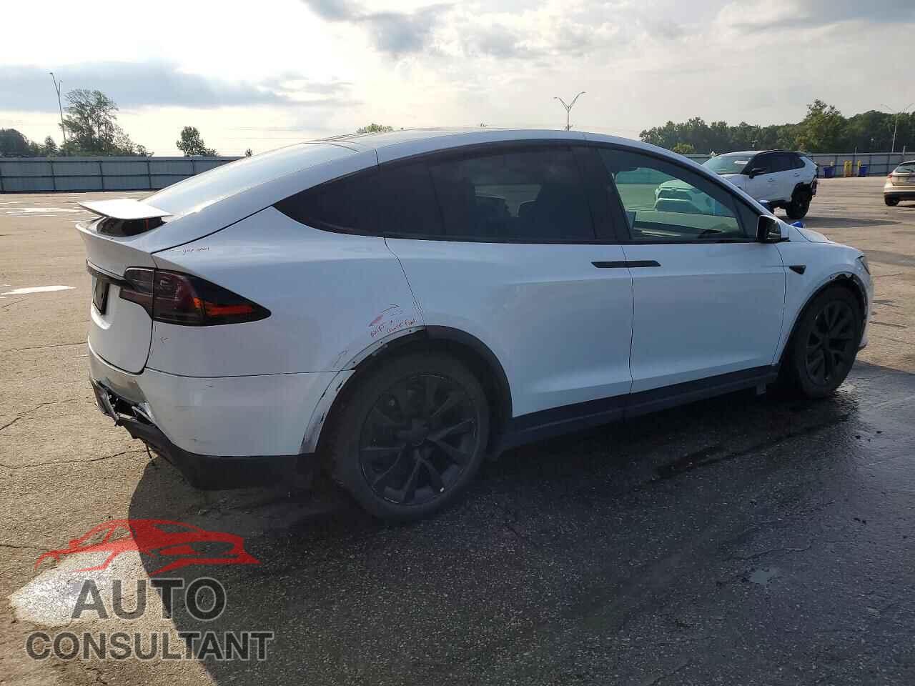 TESLA MODEL X 2023 - 7SAXCBE59PF387426