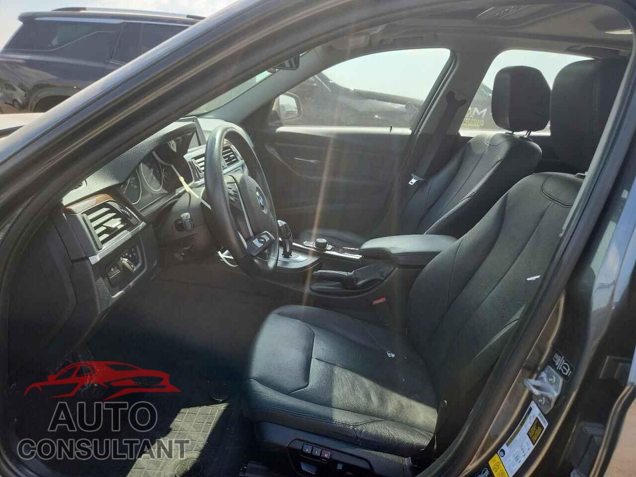 BMW 3 SERIES 2014 - WBA3B3C55EJ979609
