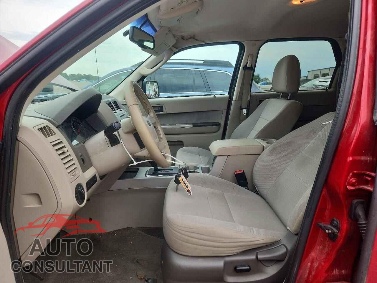 FORD ESCAPE 2010 - 1FMCU9D76AKB77358