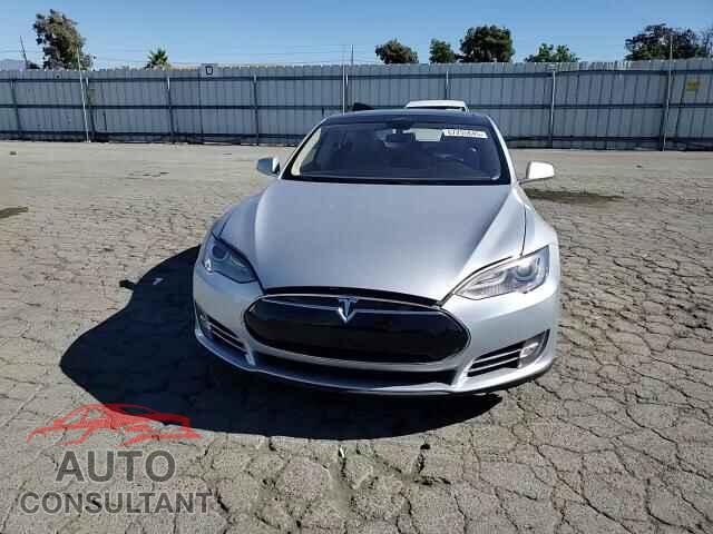 TESLA MODEL S 2013 - 5YJSA1CN3DFP13484