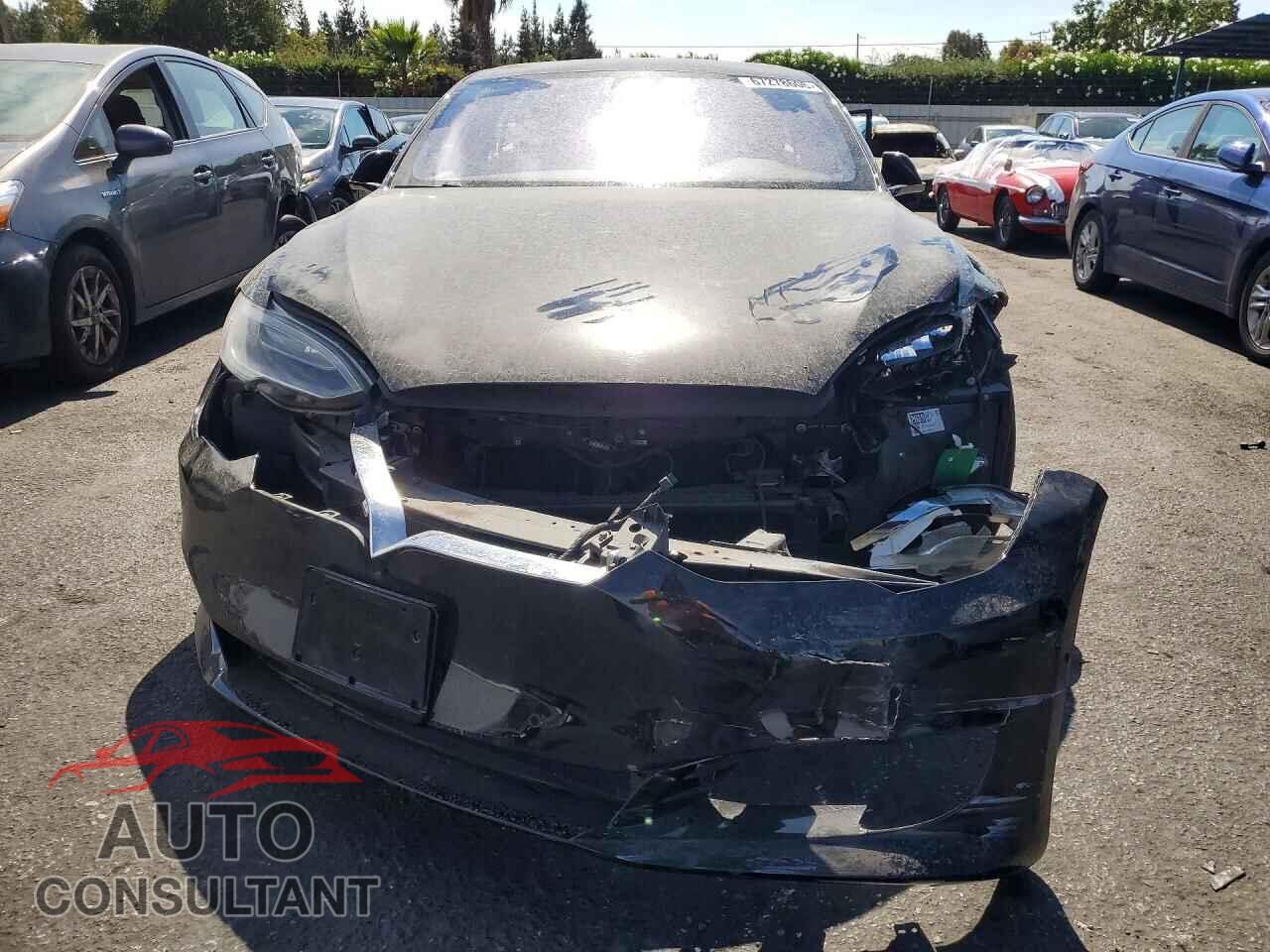 TESLA MODEL S 2018 - 5YJSA1E29JF293504