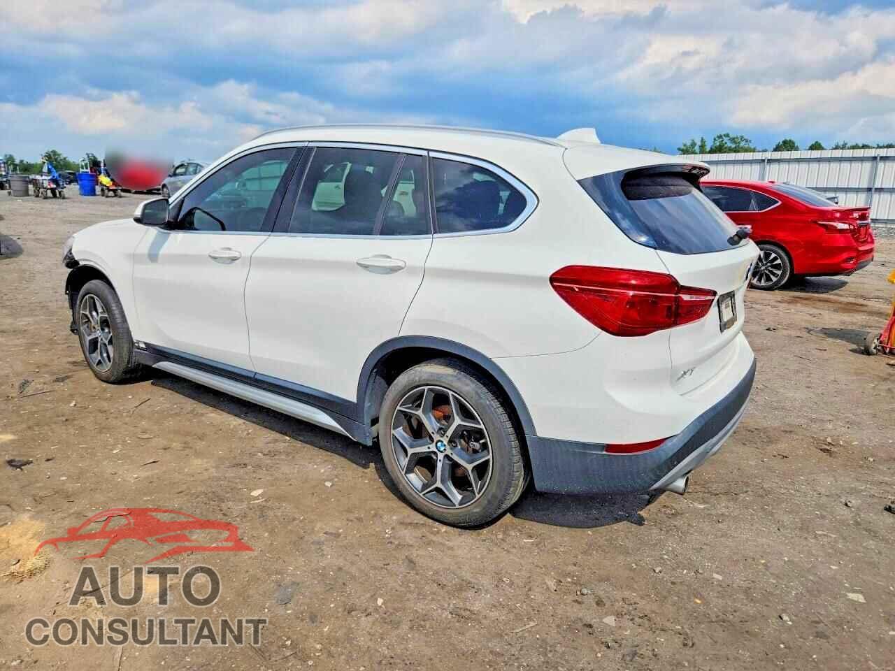 BMW X1 2018 - WBXHU7C34J5L09211