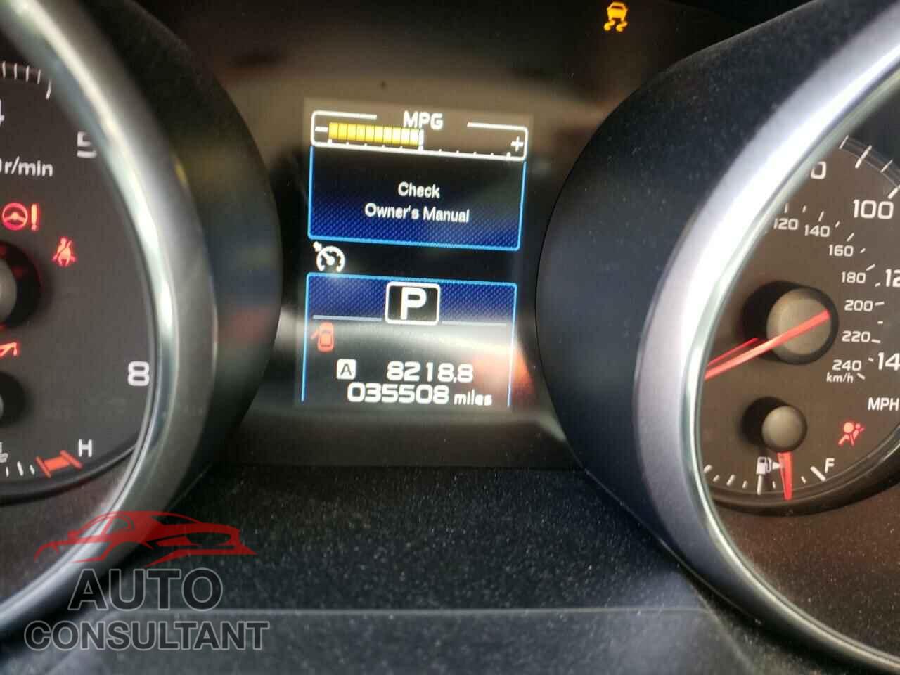 SUBARU LEGACY 2018 - 4S3BNAA66J3015377
