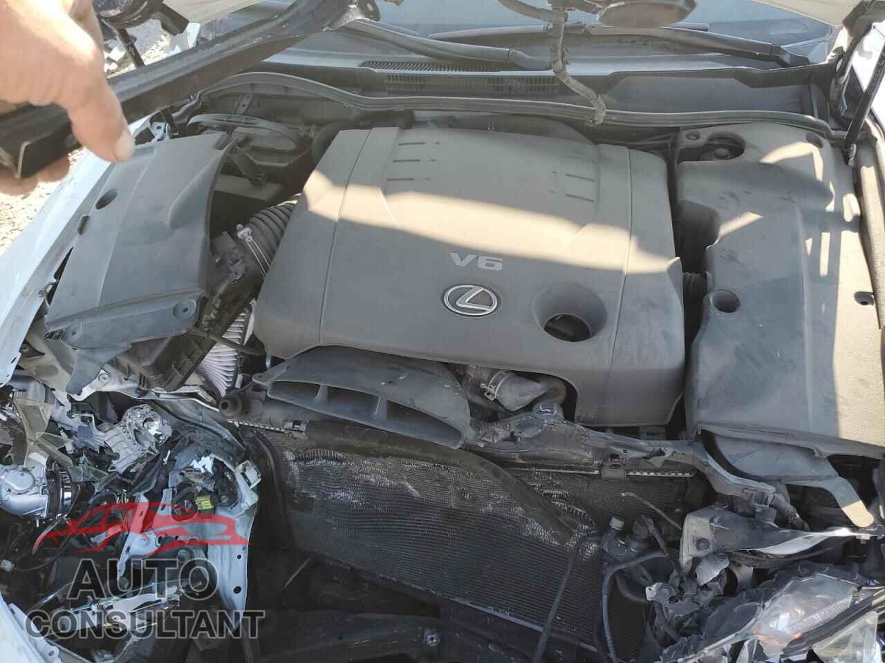 LEXUS IS 2012 - JTHBF5C20C5178708