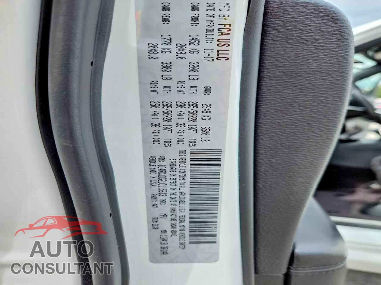 DODGE DURANGO 2018 - 1C4RDJDG2JC115613