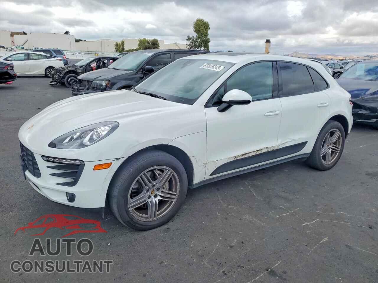 PORSCHE MACAN 2015 - WP1AB2A52FLB66904