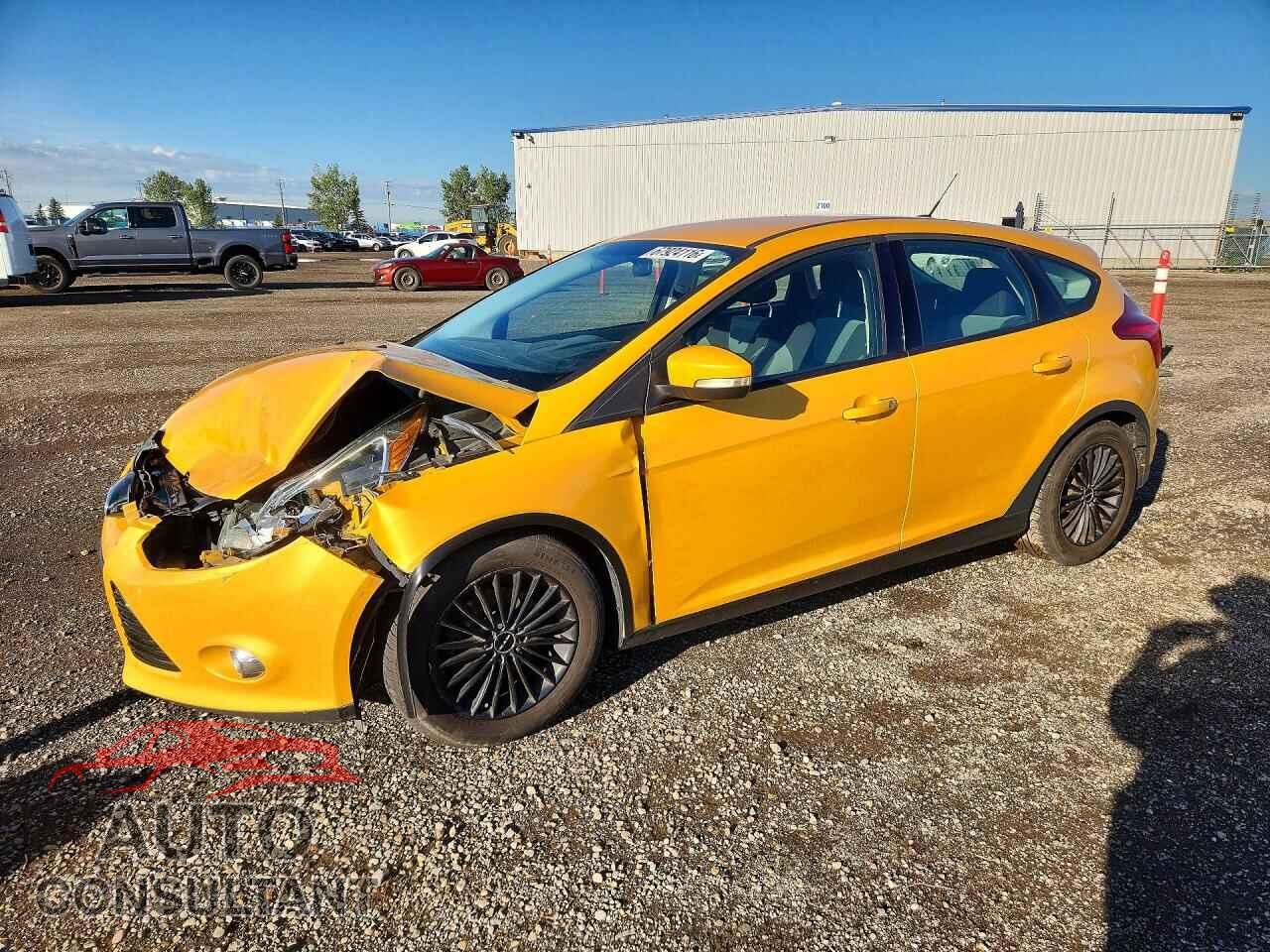 FORD FOCUS 2012 - 1FAHP3K26CL110459