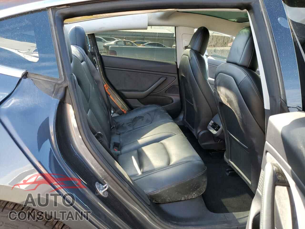 TESLA MODEL 3 2019 - 5YJ3E1EA6KF396400