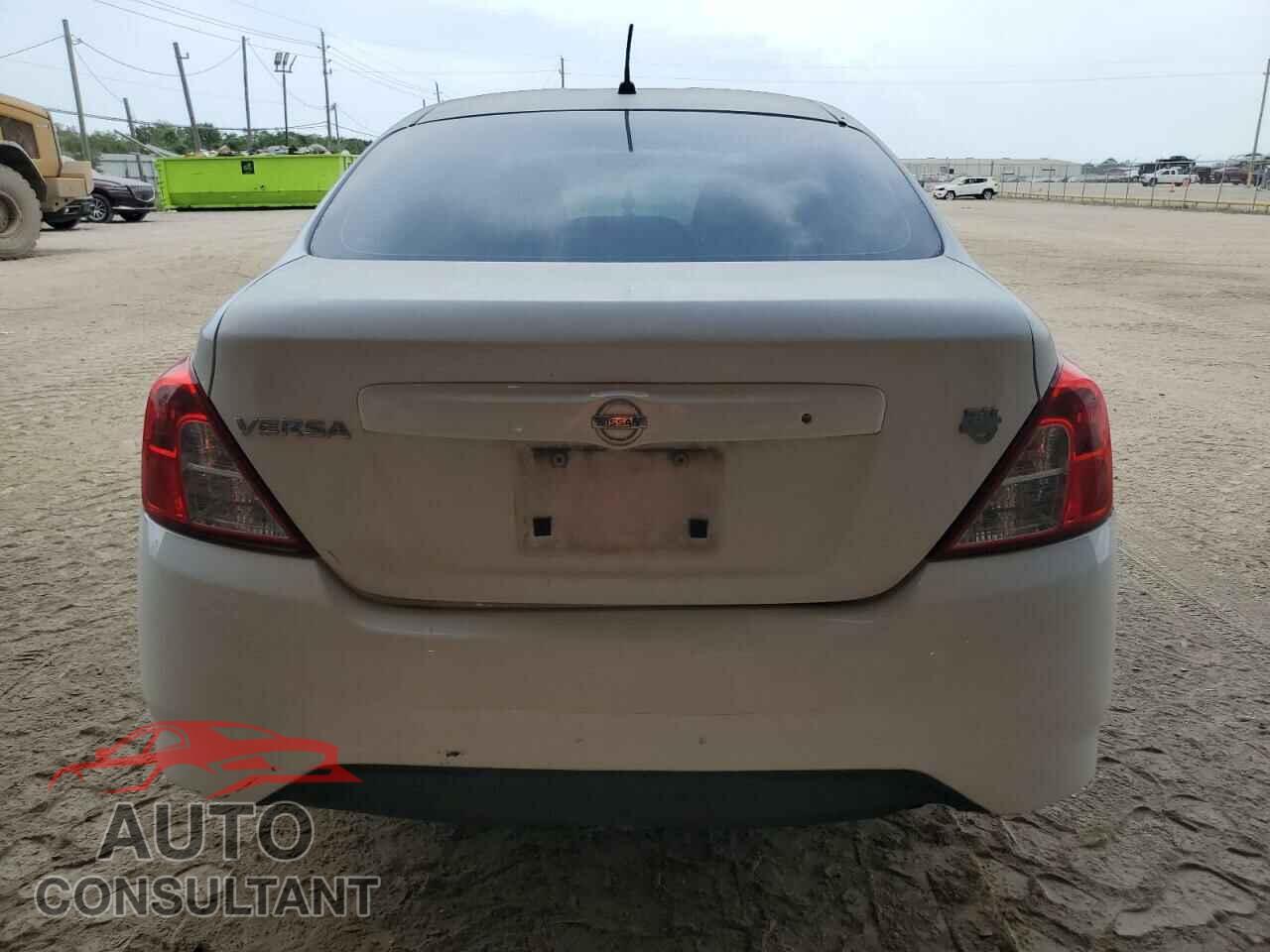 NISSAN VERSA 2016 - 3N1CN7AP1GL816976