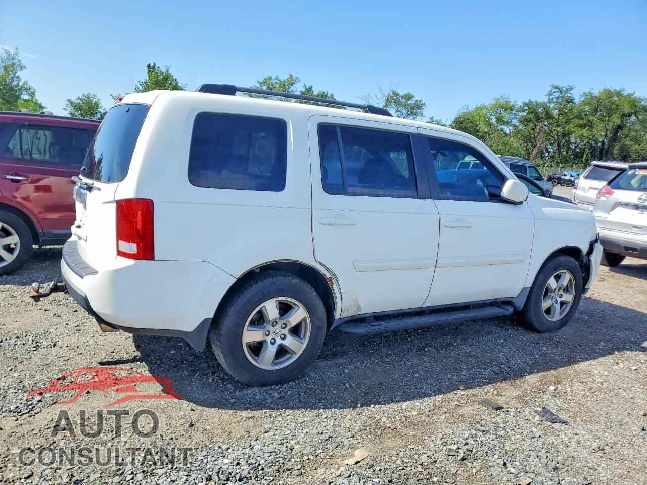 HONDA PILOT 2011 - 5FNYF3H68BB008363