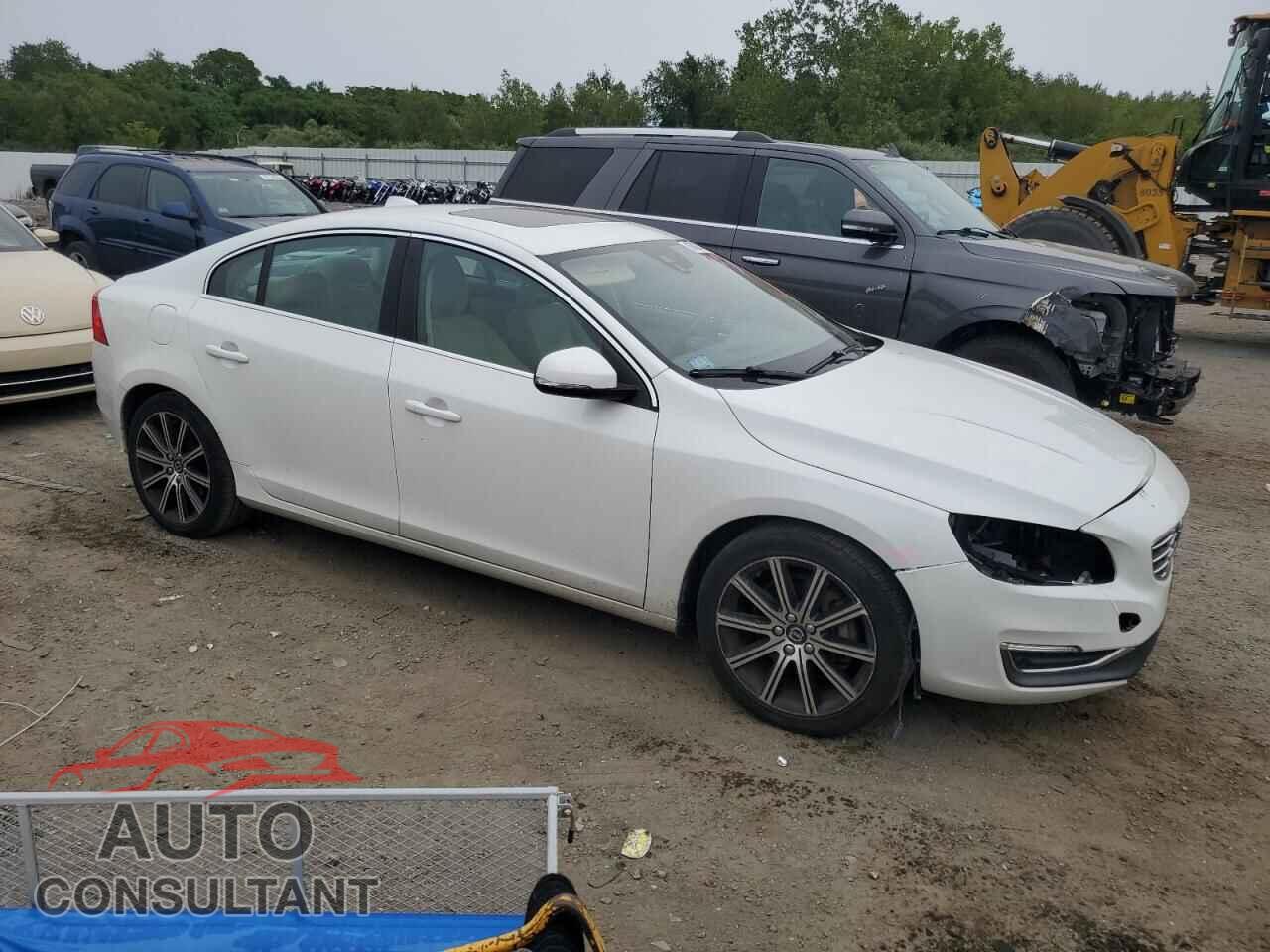 VOLVO S60 2017 - LYV402TK3HB195777