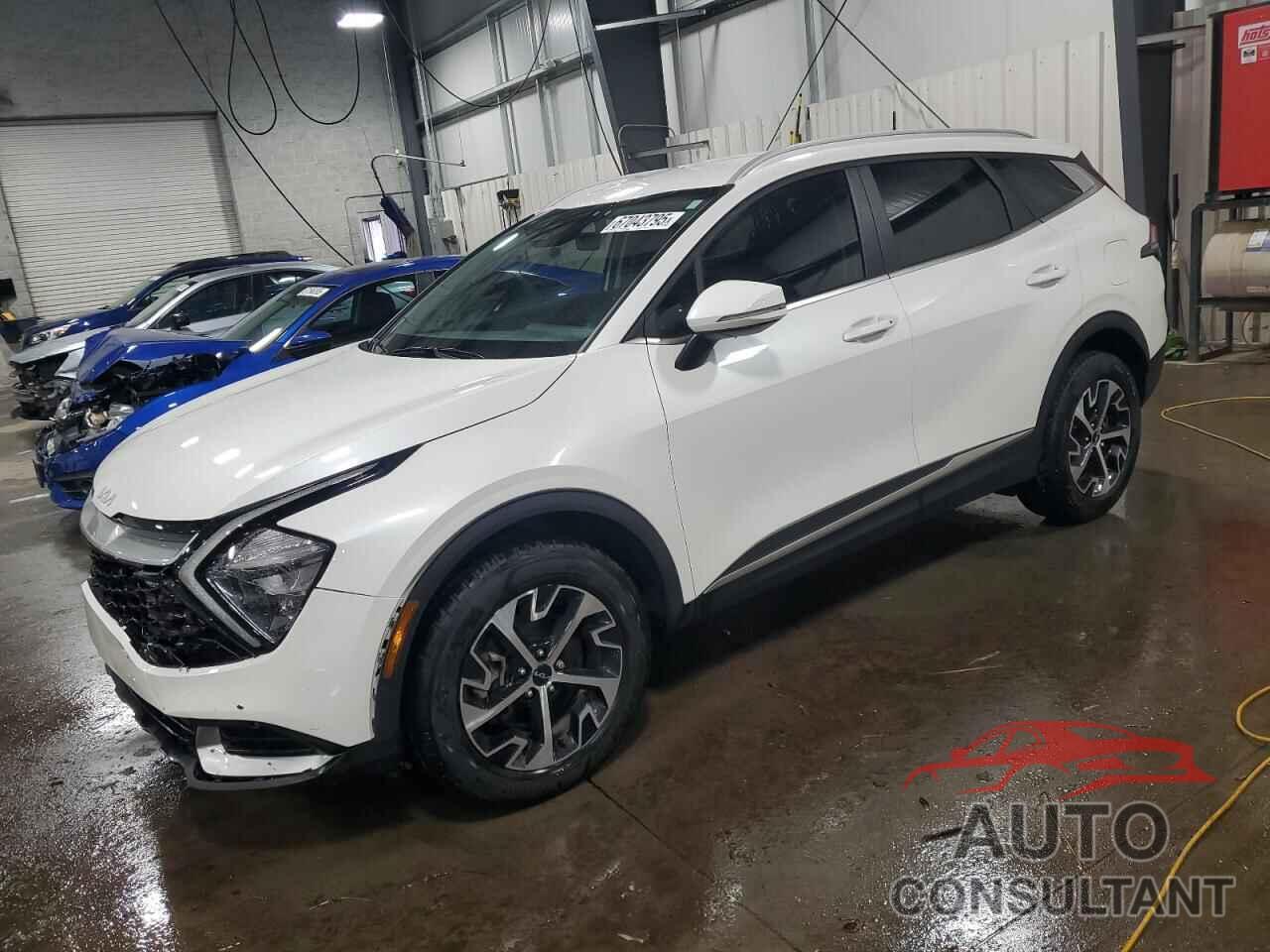 KIA SPORTAGE 2023 - KNDPVCAG1P7087311