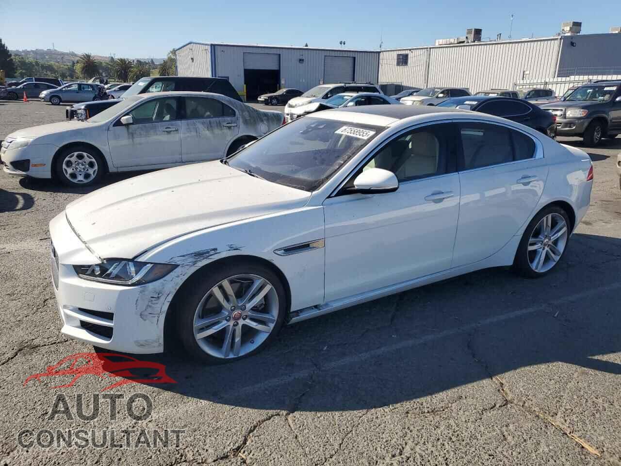 JAGUAR XE 2017 - SAJAE4BV9HCP12279