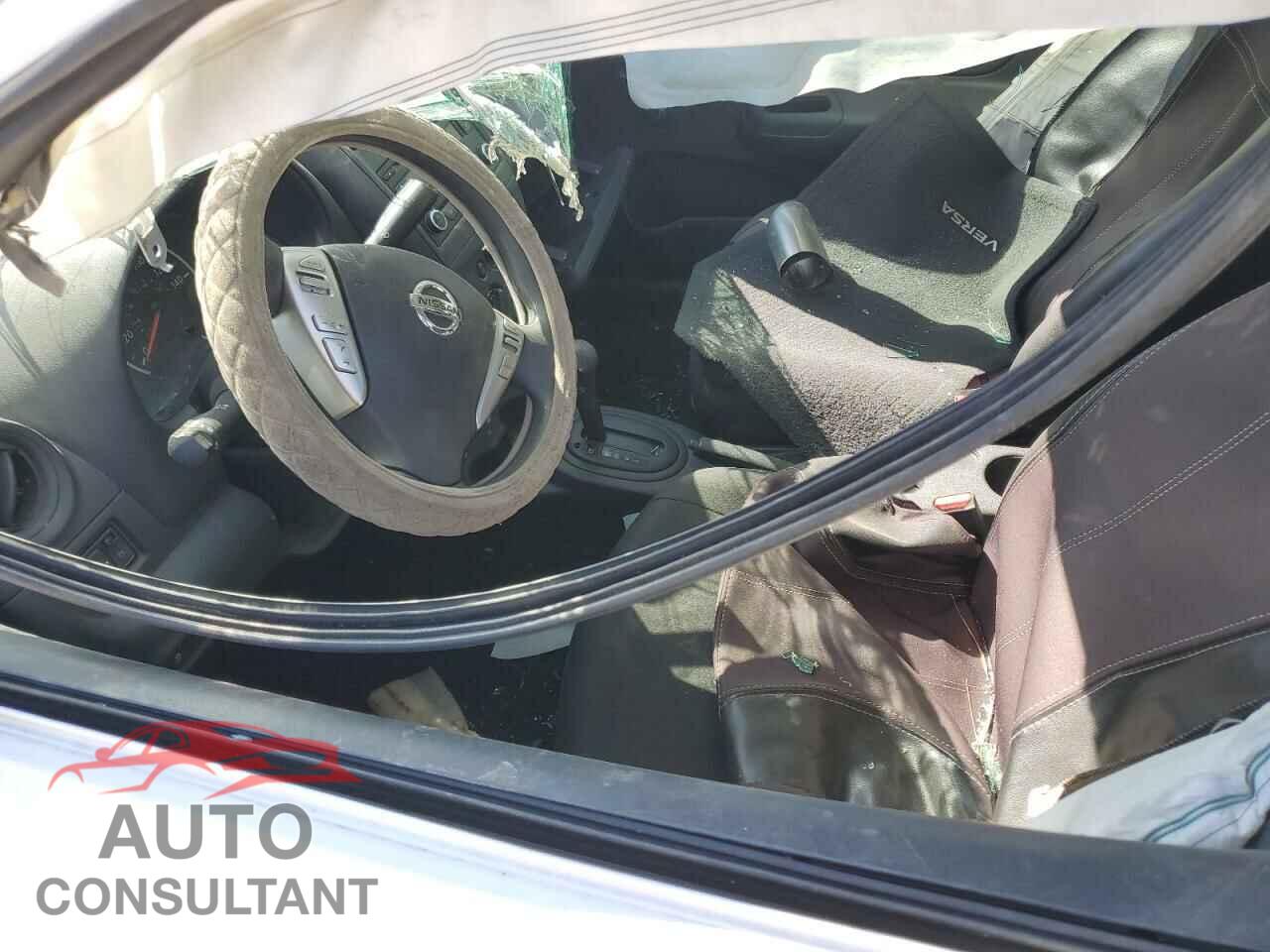 NISSAN VERSA 2017 - 3N1CN7AP1HL870103