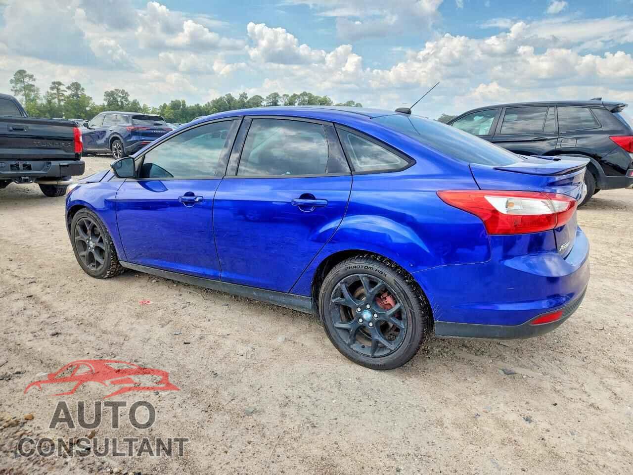 FORD FOCUS 2013 - 1FADP3F27DL187402