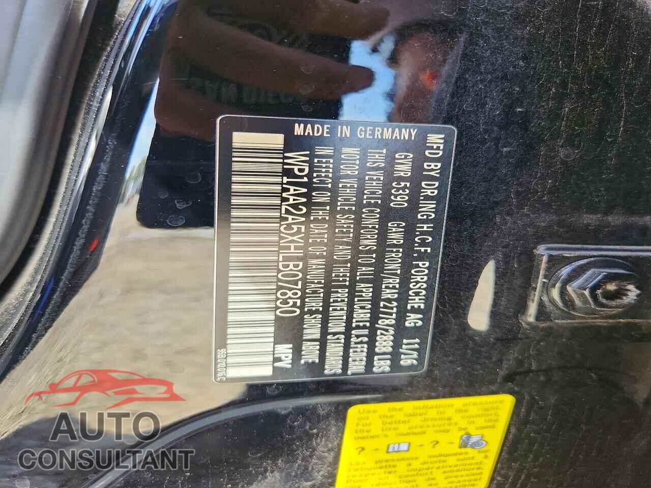 PORSCHE MACAN 2017 - WP1AA2A5XHLB07850