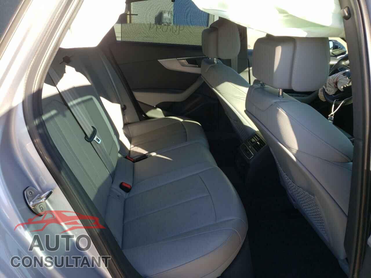 AUDI A4 2017 - WAUMNAF49HN020150