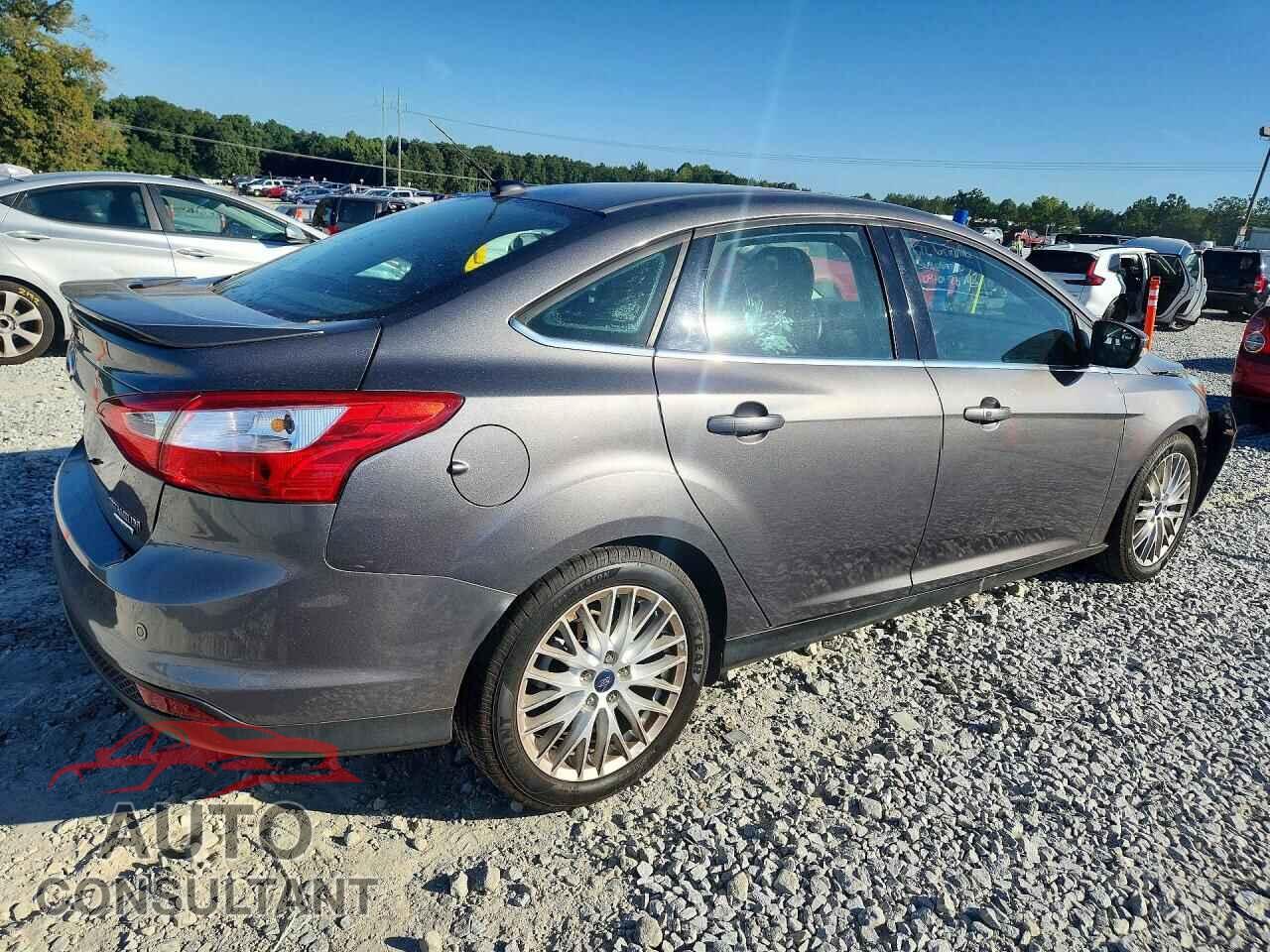 FORD FOCUS 2014 - 1FADP3J20EL338931