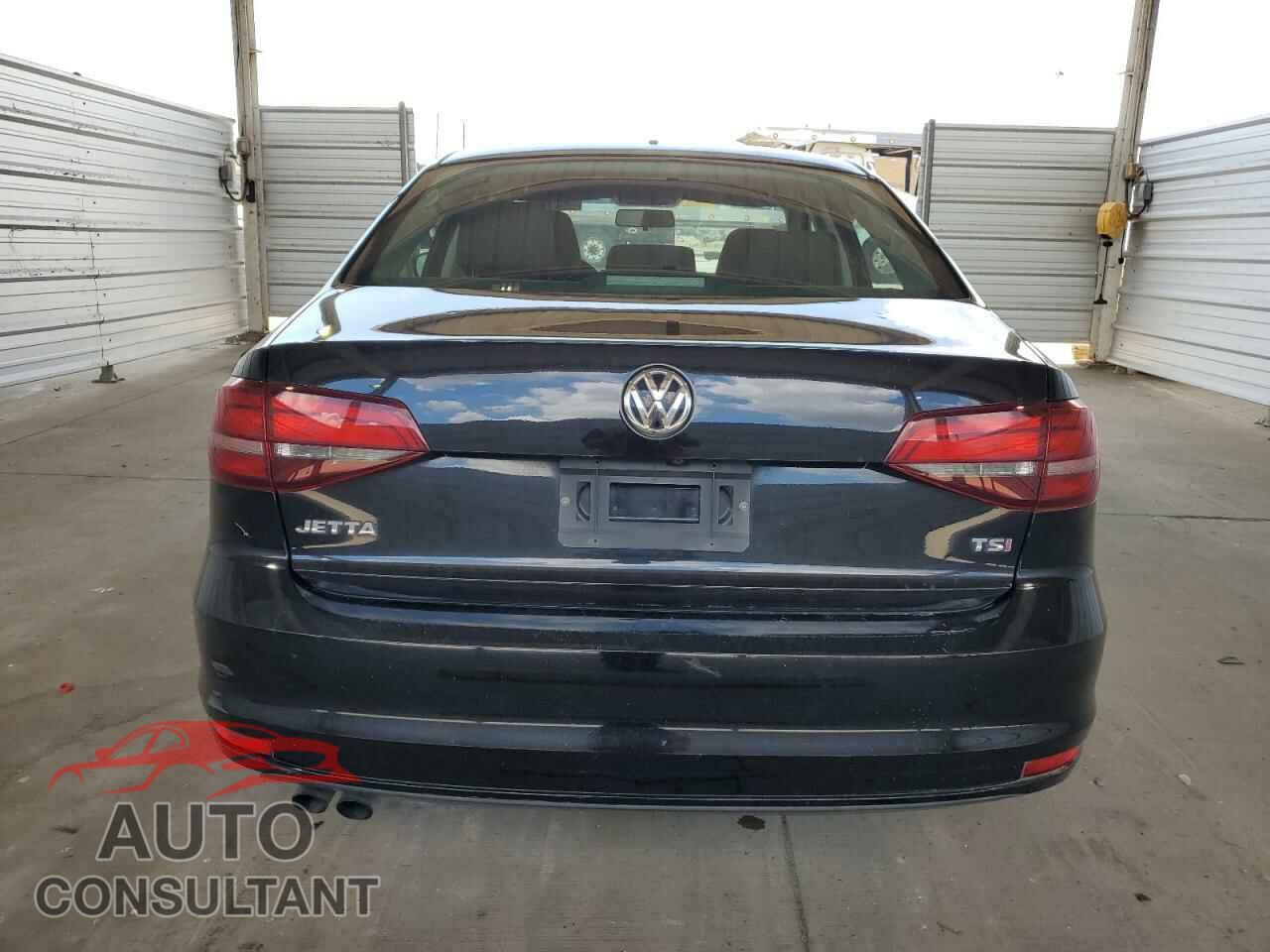 VOLKSWAGEN JETTA 2017 - 3VW2B7AJXHM380876