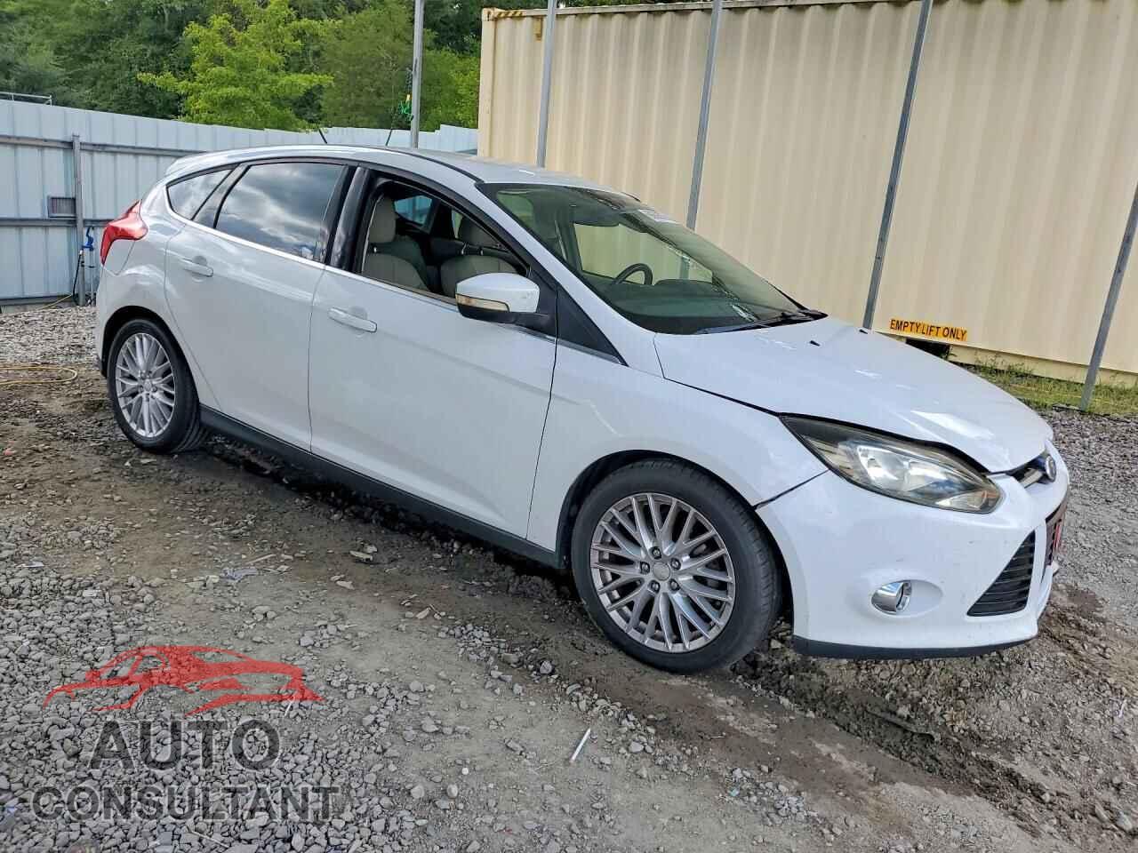 FORD FOCUS 2012 - 1FAHP3M26CL244997