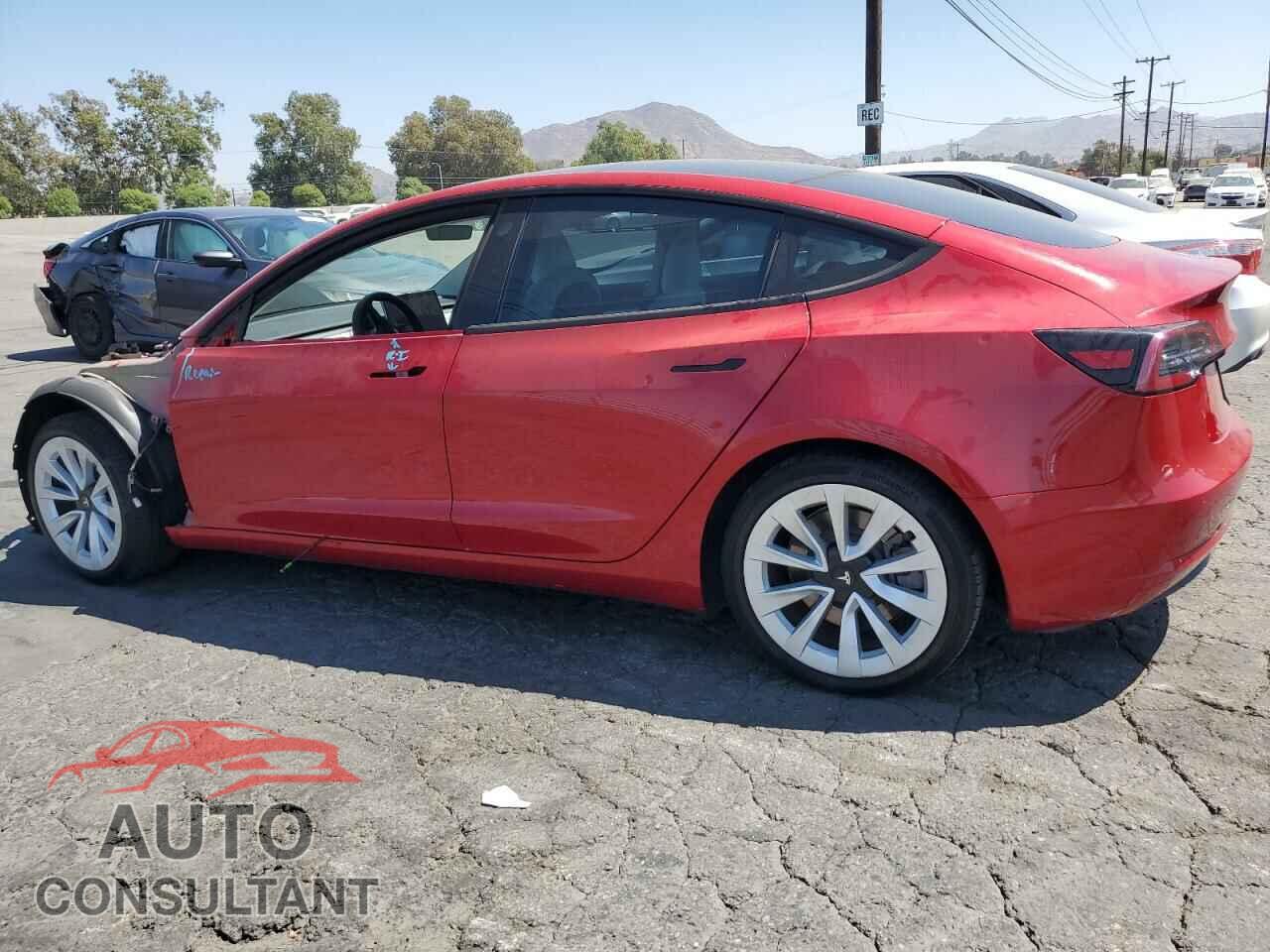 TESLA MODEL 3 2021 - 5YJ3E1EA8MF877526