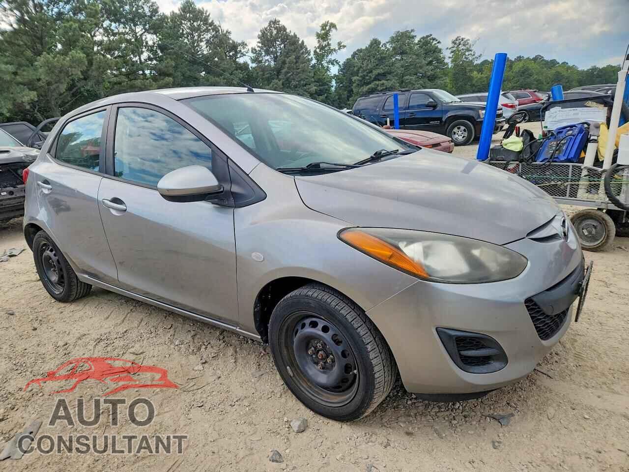 MAZDA 2 2014 - JM1DE1KZ5E0182645