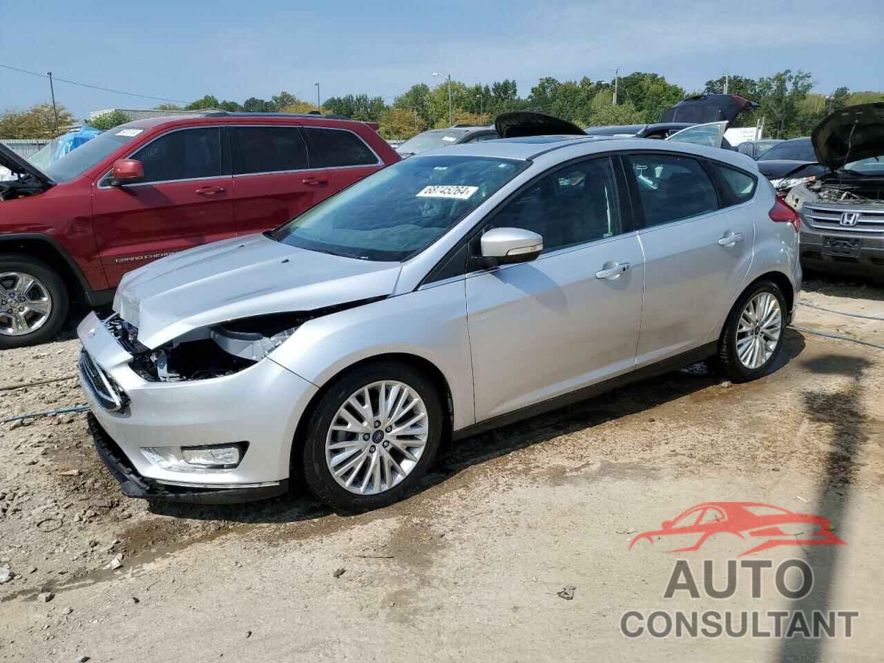 FORD FOCUS 2018 - 1FADP3N29JL320920