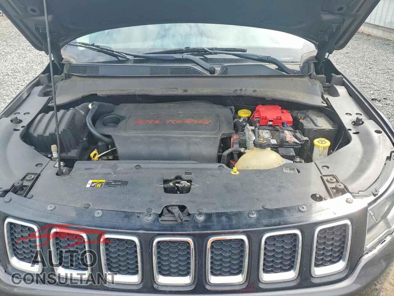 JEEP COMPASS 2019 - 3C4NJDBBXKT801159
