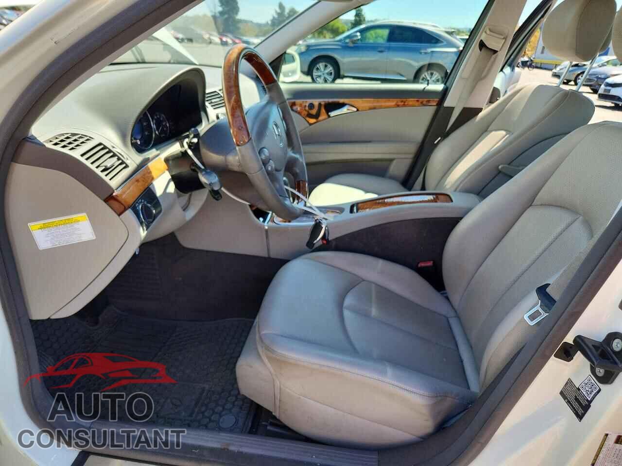 MERCEDES-BENZ E-CLASS 2009 - WDBUF56X39B368397