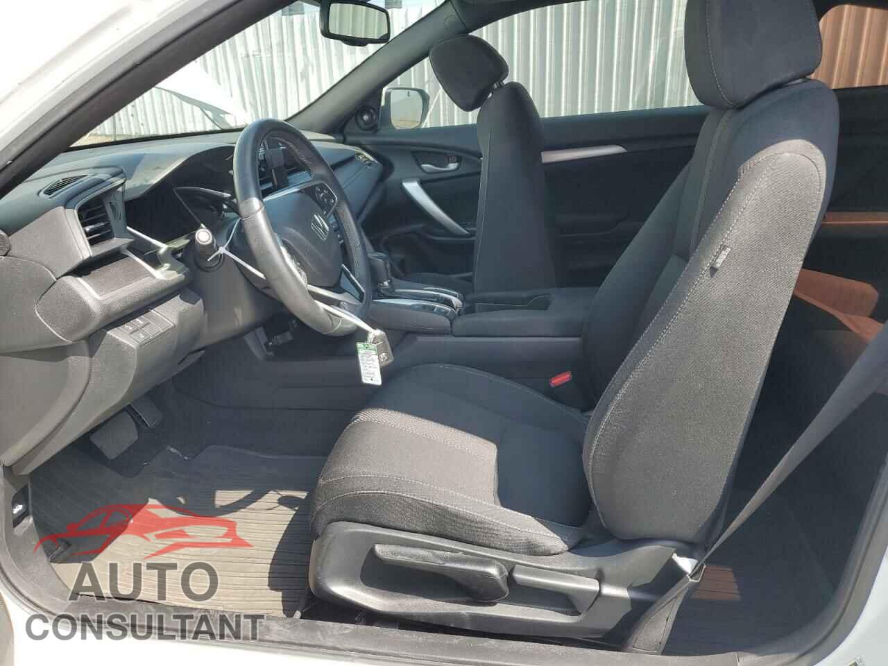 HONDA CIVIC 2019 - 2HGFC3B38KH357176