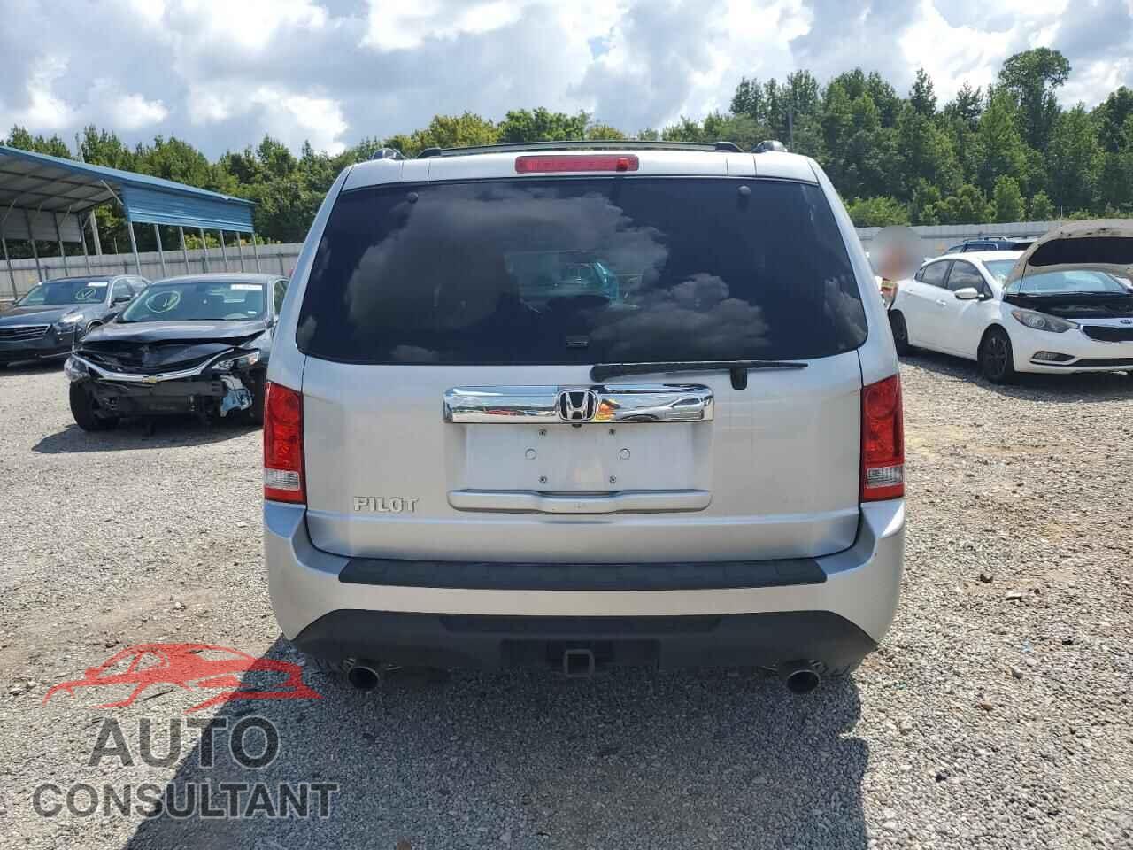 HONDA PILOT 2013 - 5FNYF3H46DB010761