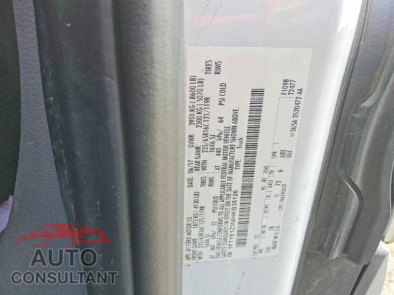 FORD TRANSIT 2017 - 1FTYE1ZM4HKB35126