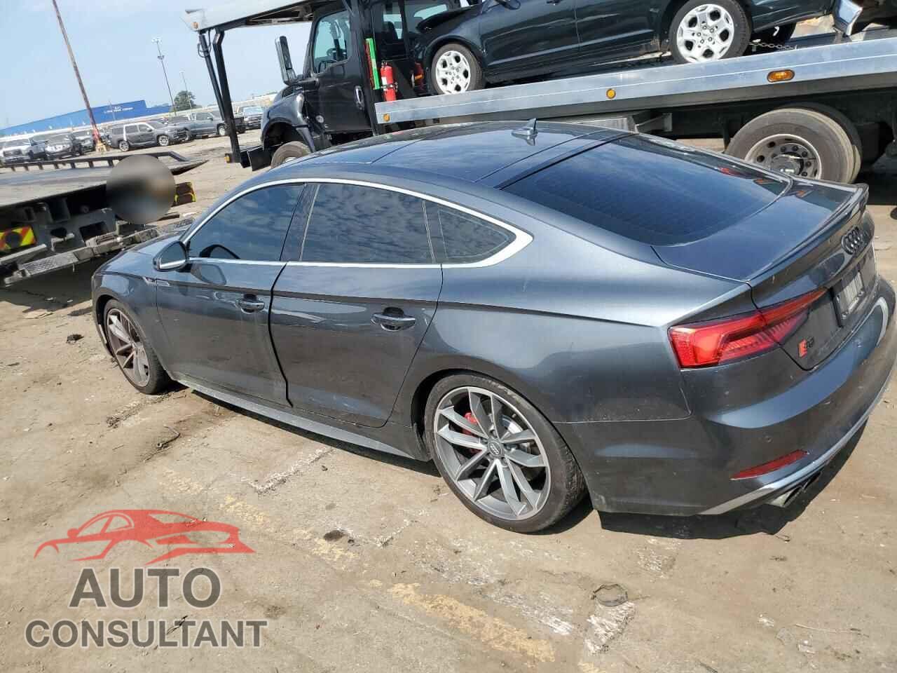 AUDI S5/RS5 2018 - WAUB4CF58JA004792