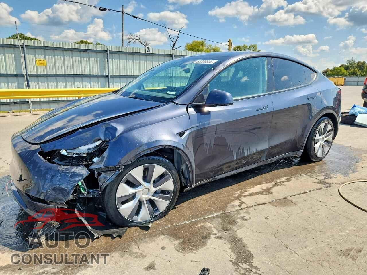 TESLA MODEL Y 2024 - 7SAYGDED7RF093246