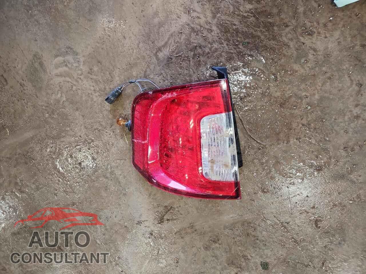 FORD EDGE 2013 - 2FMDK4JC8DBC37668