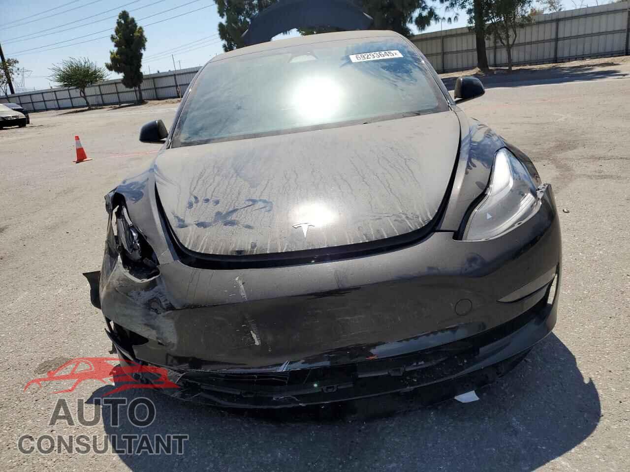 TESLA MODEL 3 2023 - 5YJ3E1EC6PF711334