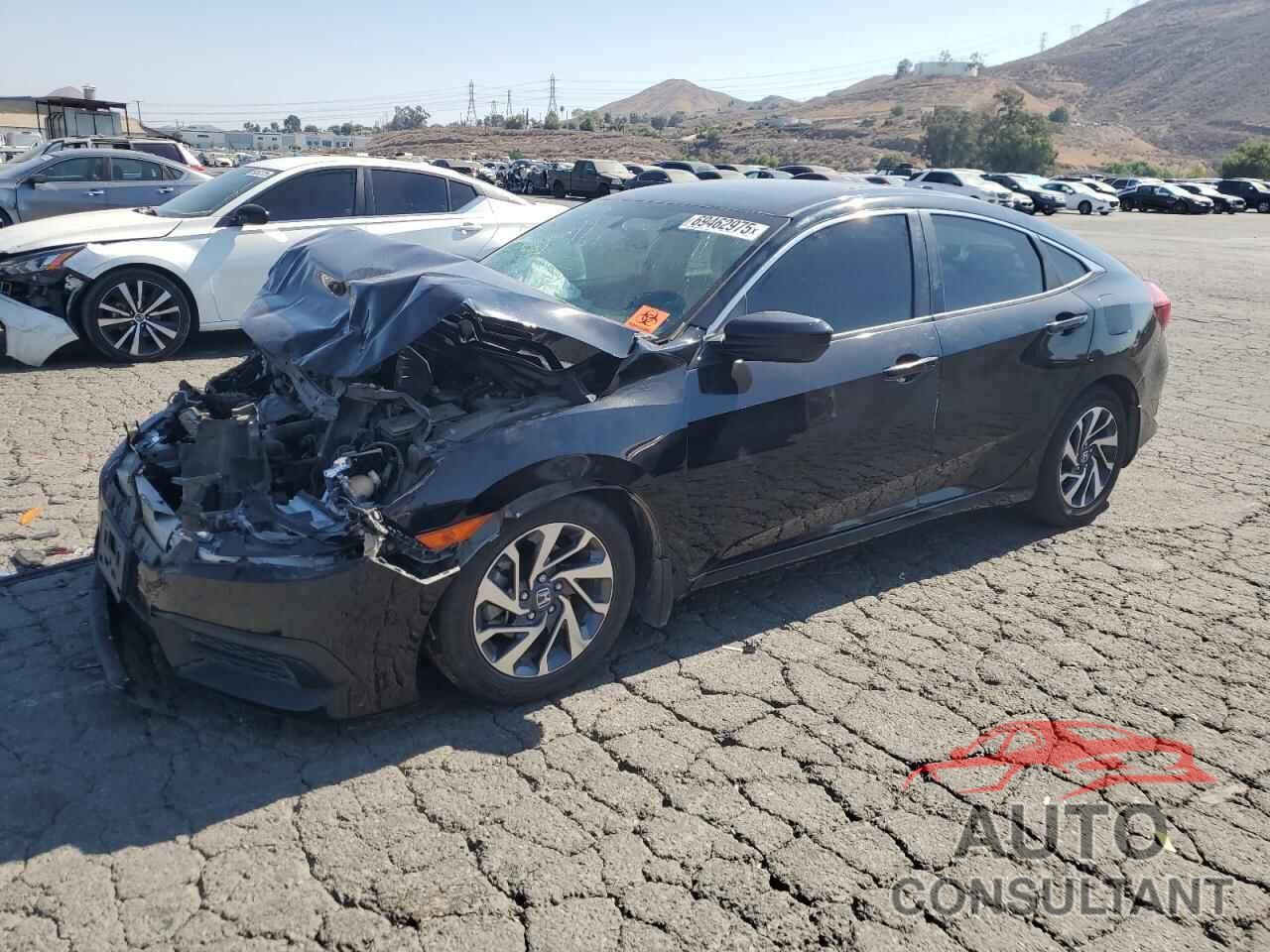 HONDA CIVIC 2018 - 2HGFC2F71JH537878