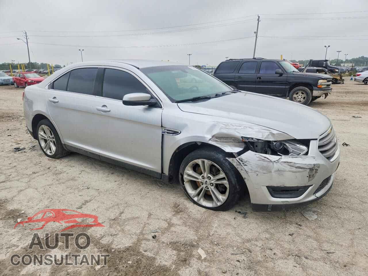 FORD TAURUS 2015 - 1FAHP2H82FG126208