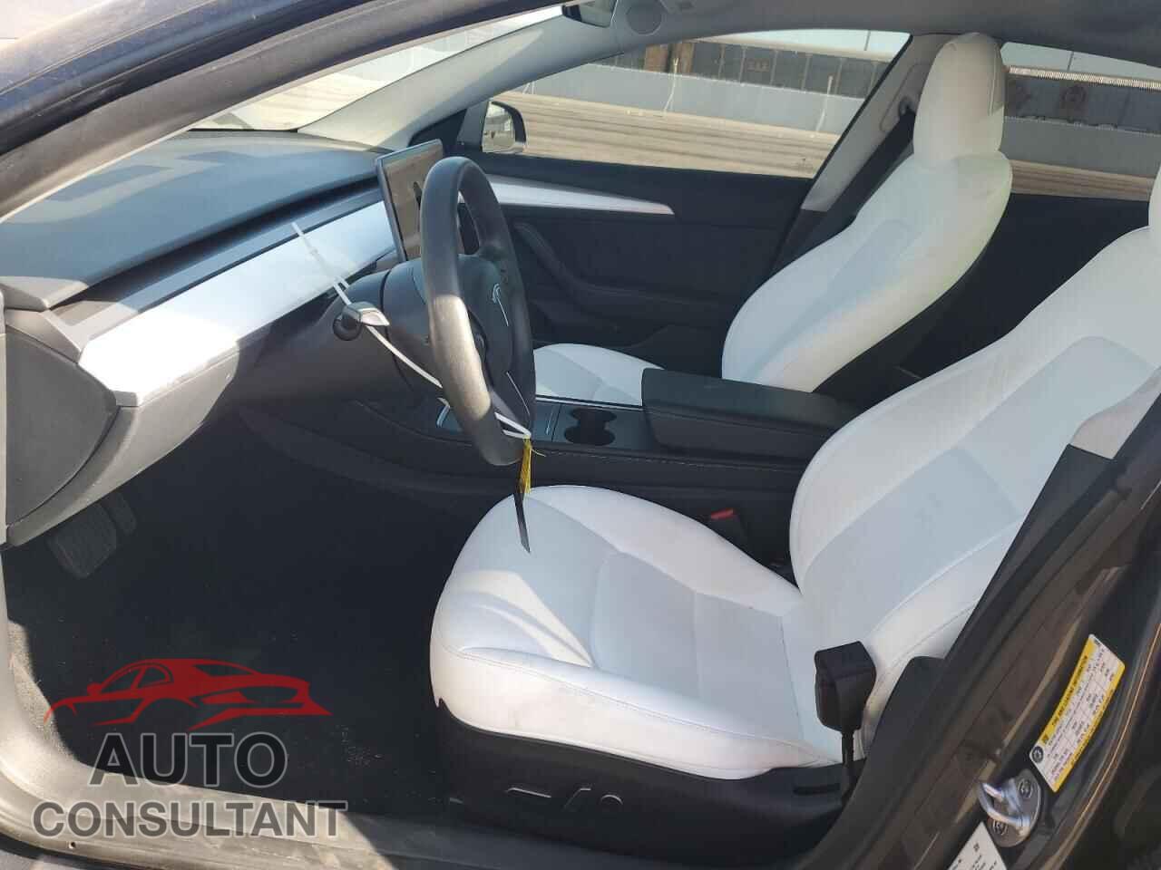 TESLA MODEL 3 2023 - 5YJ3E1EA9PF686962