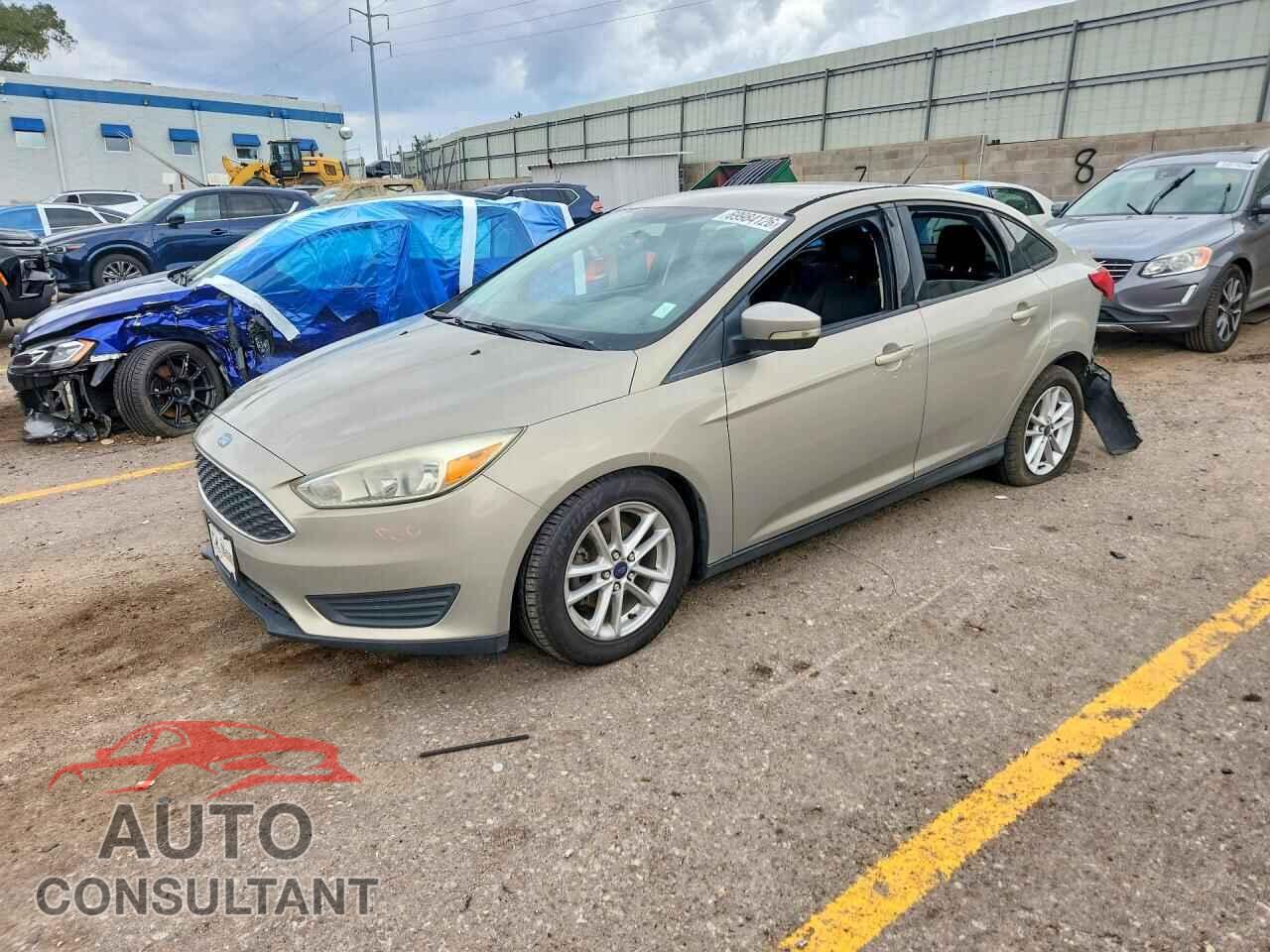 FORD FOCUS 2015 - 1FADP3F27FL256415
