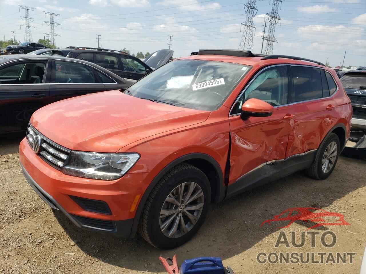 VOLKSWAGEN TIGUAN 2018 - 3VV2B7AX7JM070053