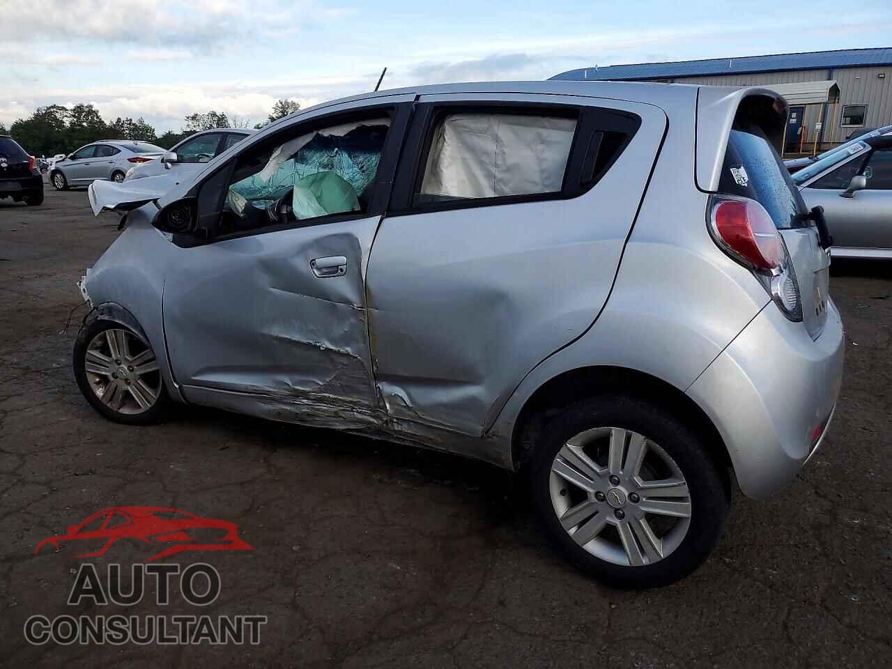 CHEVROLET SPARK 2014 - KL8CB6S9XEC549239