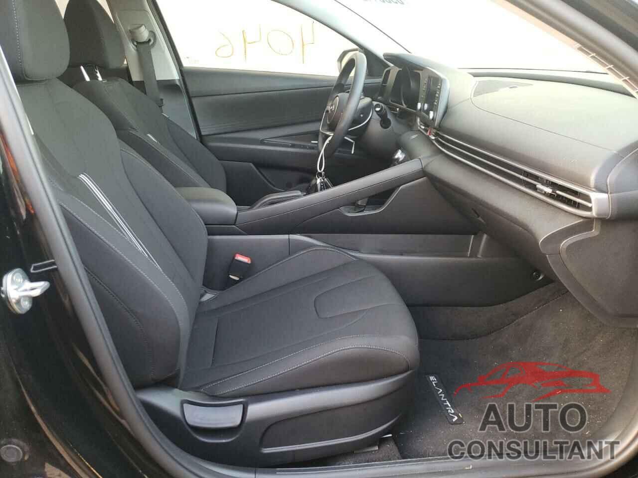 HYUNDAI ELANTRA 2021 - KMHLM4AG5MU195883