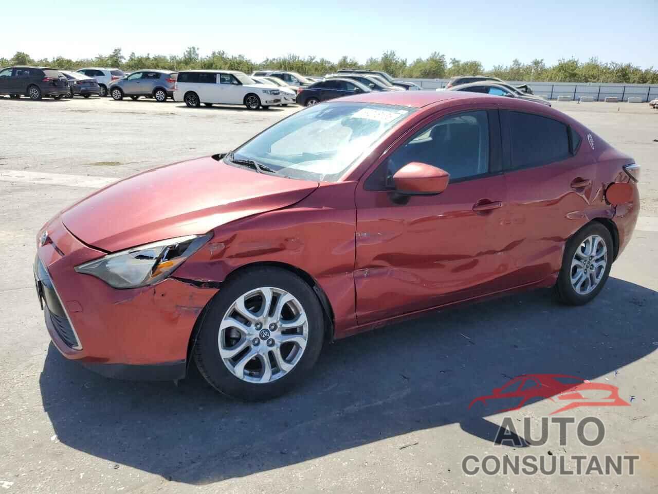 TOYOTA YARIS 2017 - 3MYDLBYV5HY151035